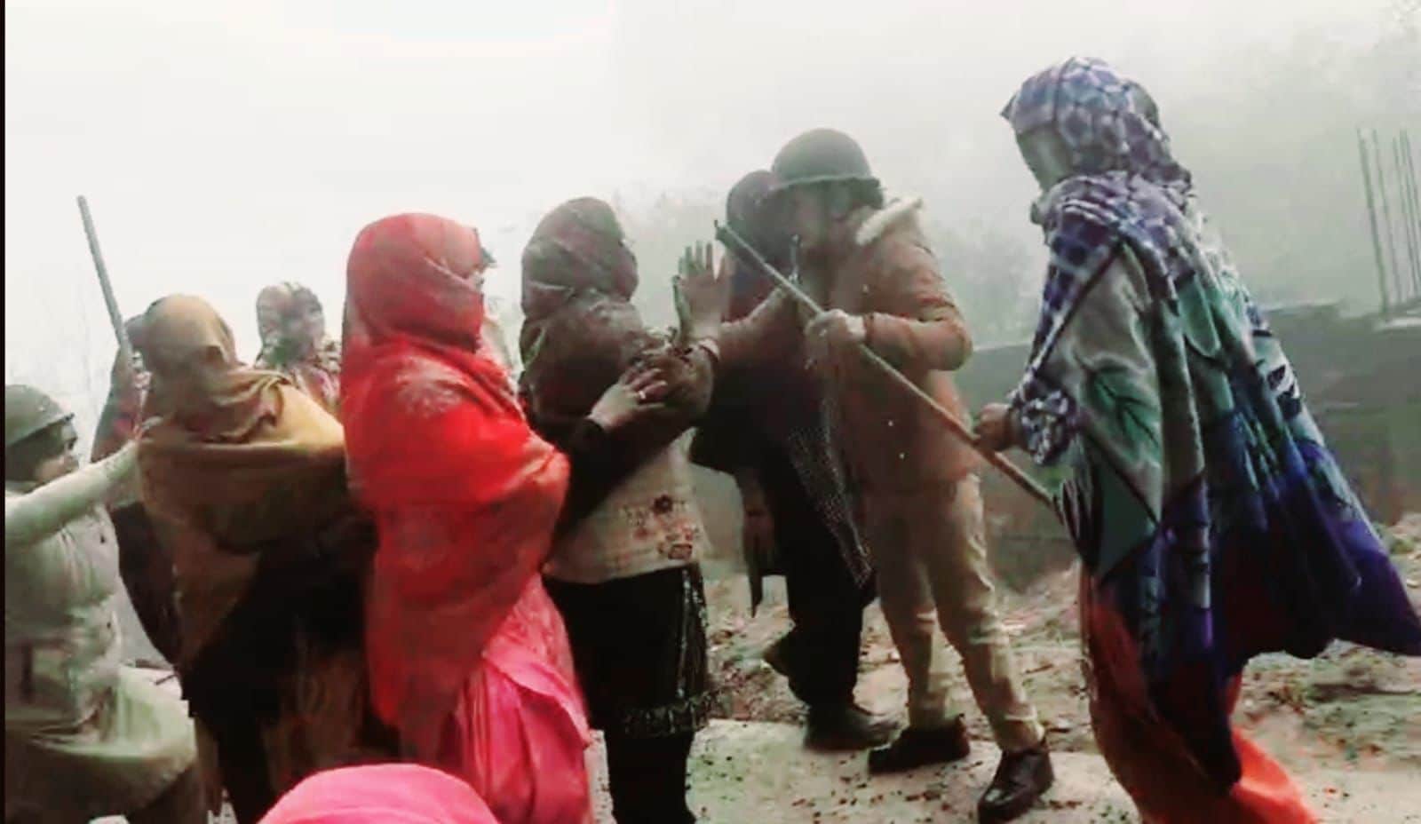 Baghpat Sabuddin Murder Case: Police beat up women by sticks during uproar, photos