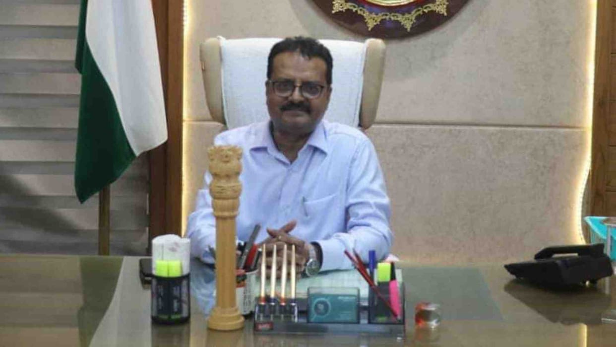 Chhindwara: High school board examination will start from February 5.