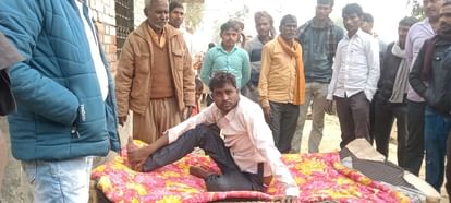 The groom arrived drunk with the wedding procession, the bride refused to marry, the family members were in de