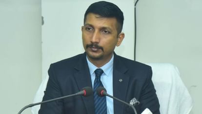 Aligarh: डीएम विशाख जी. ने बताईं अपनी प्राथमिकता, जनसमस्या-शिकायतों का होगा गुणवत्तापूर्ण एवं समय से निस्तारण Aligarh DM Visakh ji. expressed his priority