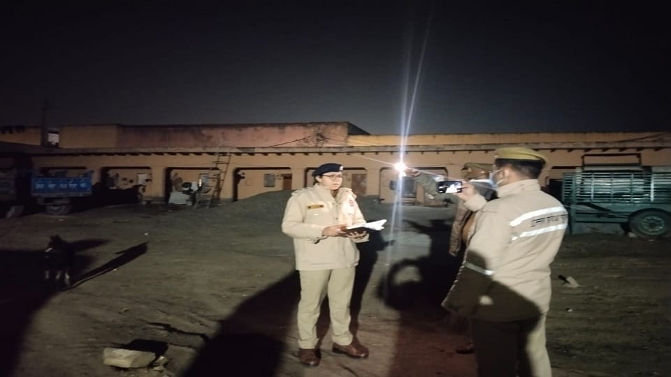 Bodies of four people found in a house in village Tusyana Greater Noida