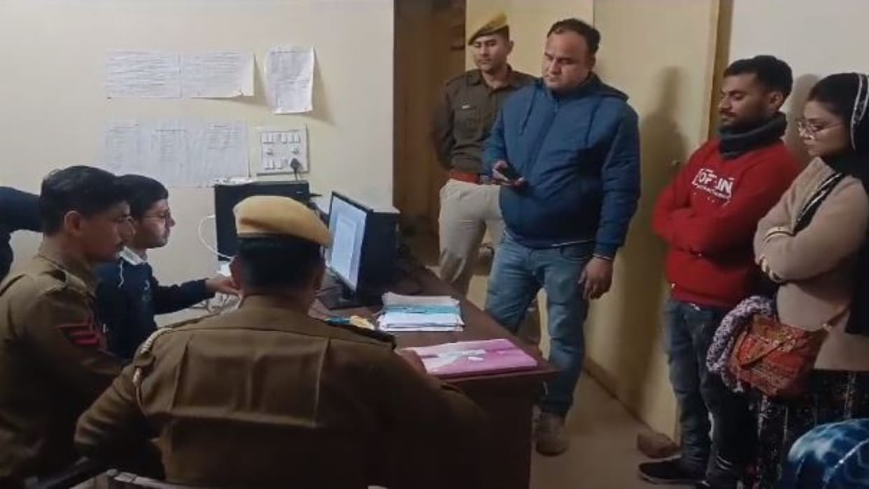 Rajasthan News: Couple going for police protection attacked by family members, got married in Ghaziabad
