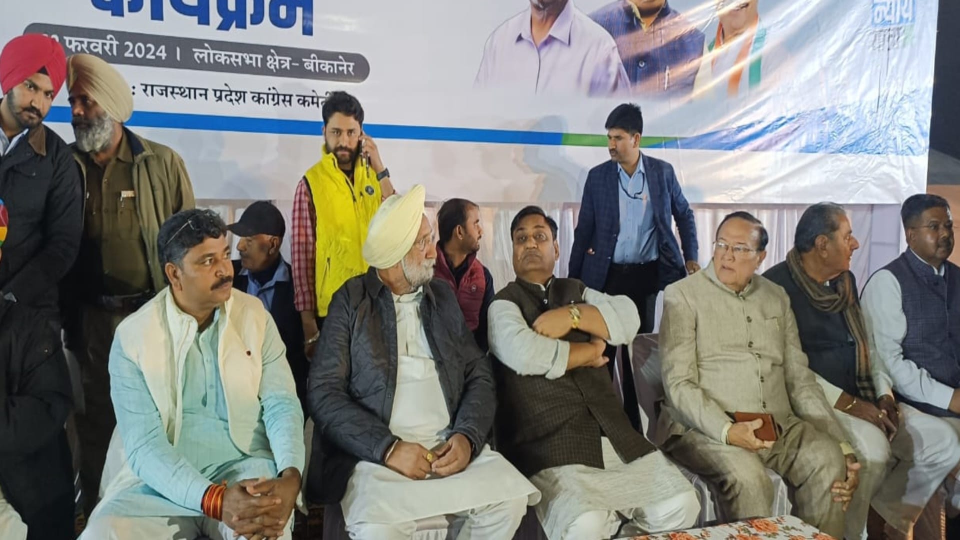 बैठक में भड़के गोविंद सिंह डोटासरा