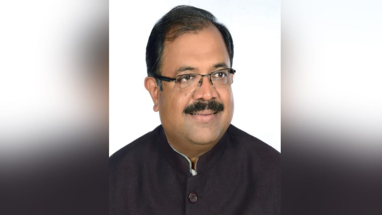 Former minister Sanjay Garg will join BJP leave SP in Saharanpur