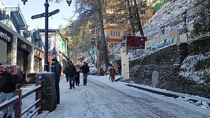 Himachal  Weather opened after snowfall, but difficulties increased, many roads and  power transformers stalle