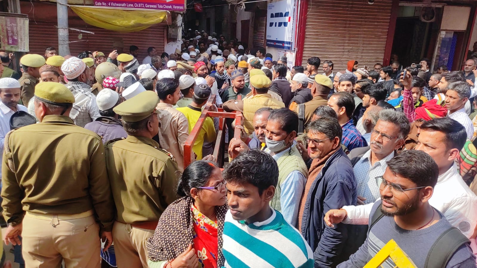Gyanvapi Masjid News jume ki namaz monitored through drones in varanasi