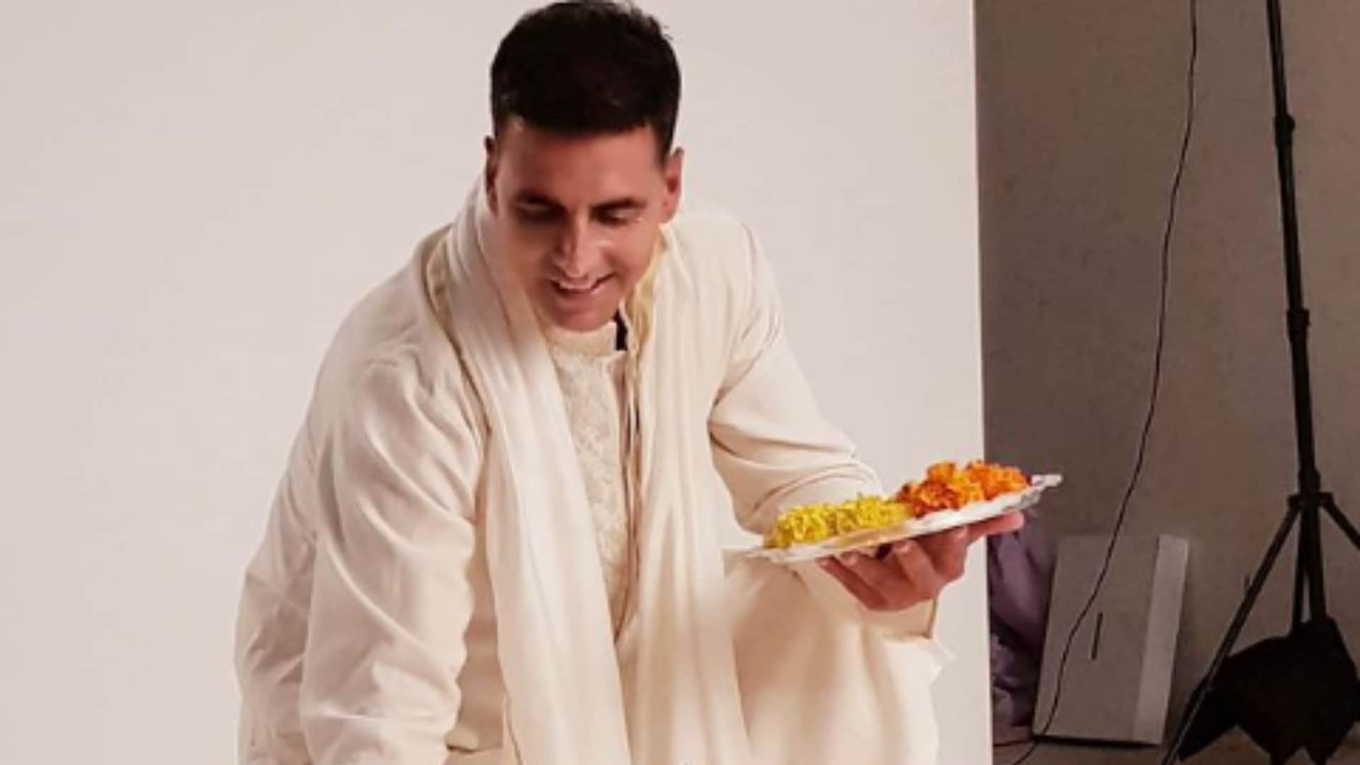 Bade Miyan Chote Miyan star Akshay Kumar want to buy his childhood rented house know the reason here