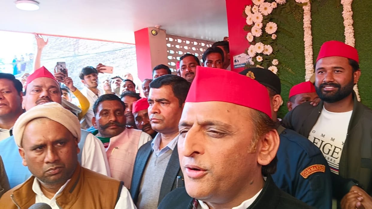 Akhilesh Yadav speaks on seat sharing in India alliance.