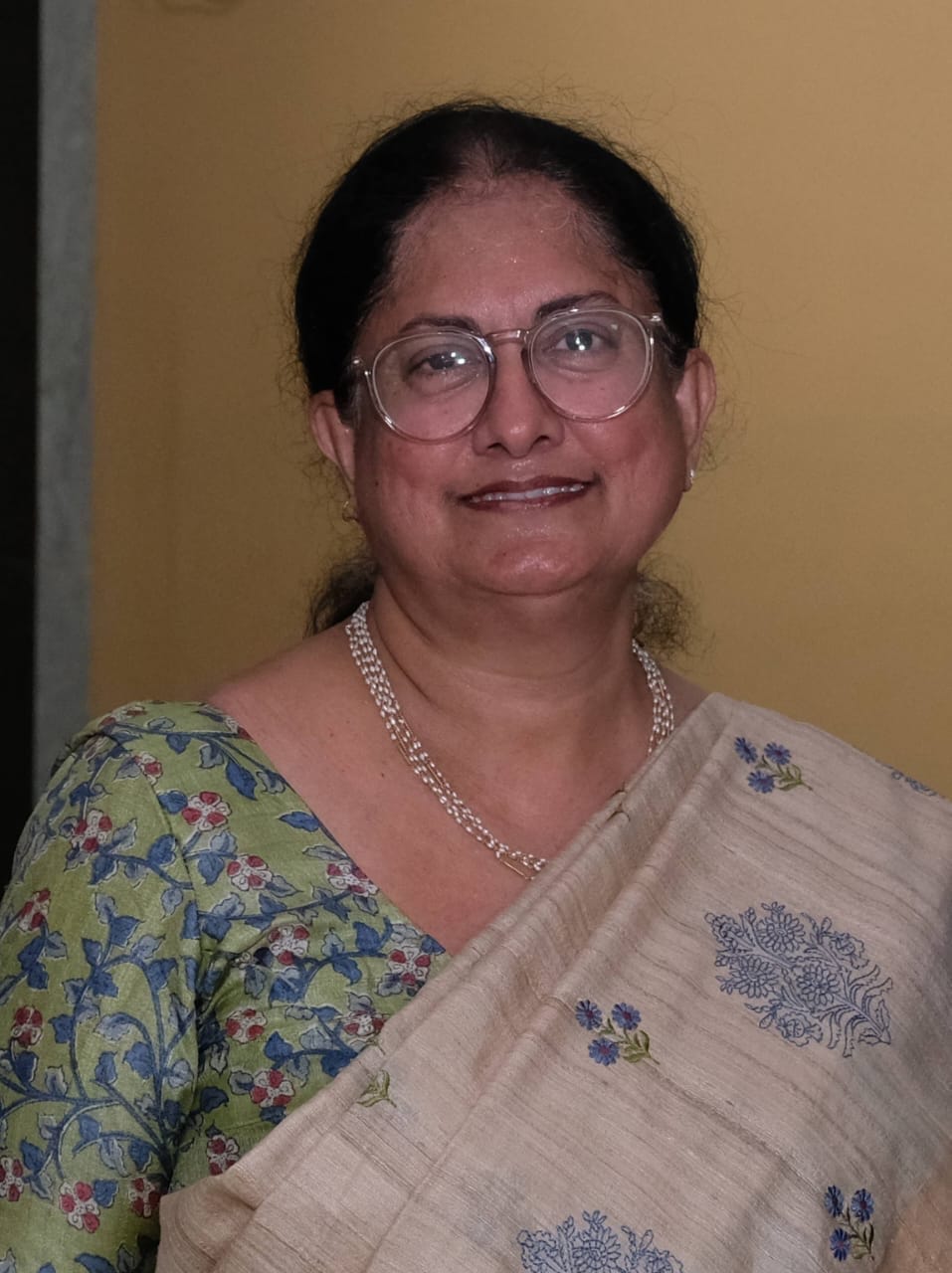 Dr. Rit Isaac