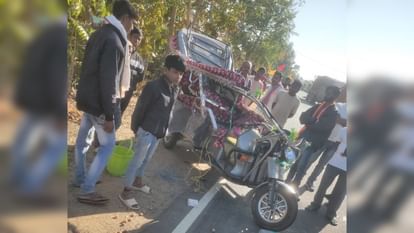 Jamui: E rickshaw jumped 3 feet after being hit by truck; 5 injured from same family, 3 referred to Patna