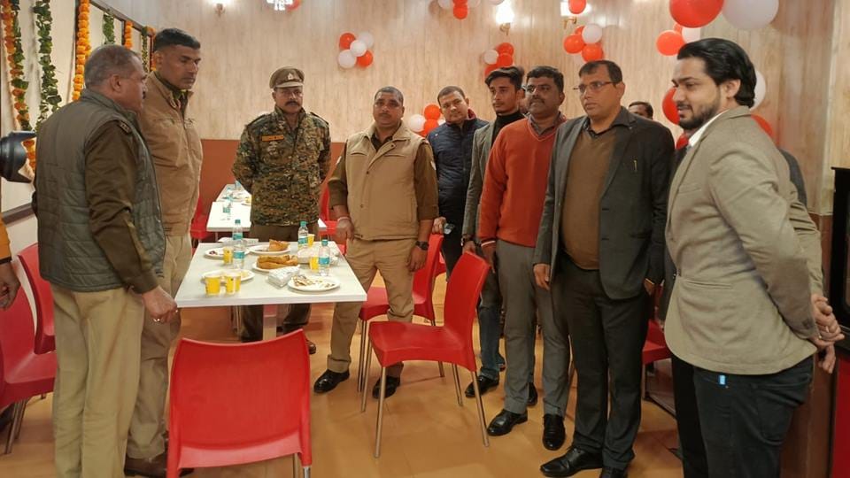 Railway News: Modern canteen started in Moradabad station, enjoy vegetarian plate for Rs 70, coffee for Rs 10