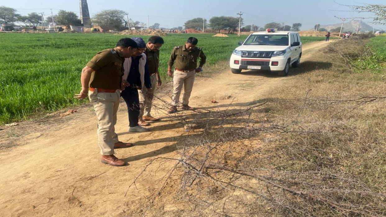 Rajasthan News: Drunken youth goes missing from the road, fear of being dragged away by panther
