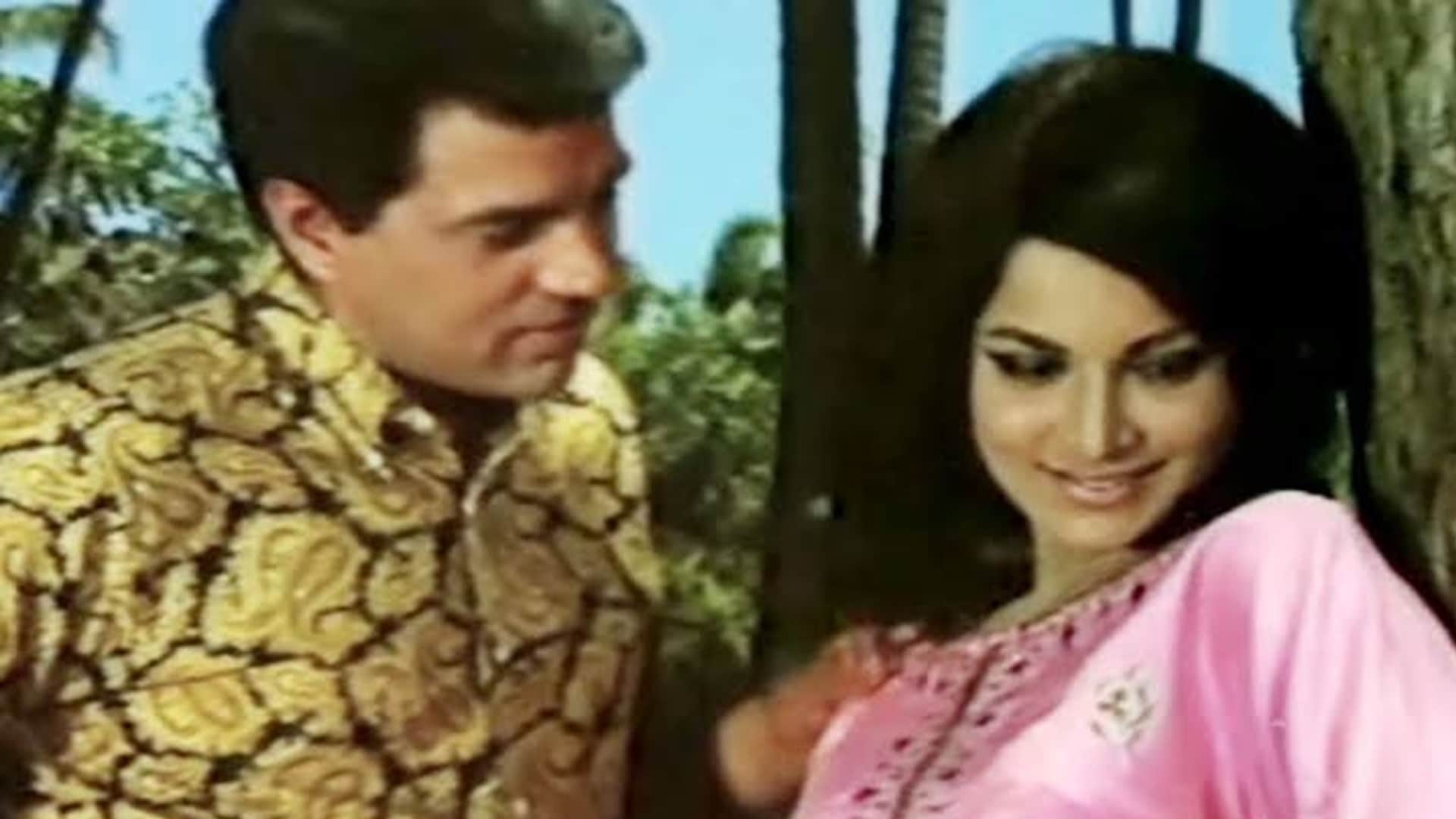 Waheeda Rehman Birthday Know Lesser Known Facts about Pyasa Kaagaz ke Phool Actress