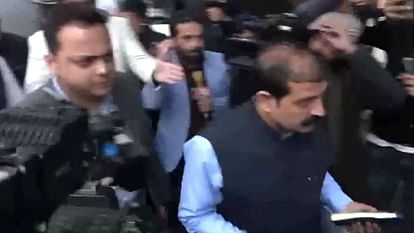 Delhi Police at AAP Minister Atishi House to Serve notice in MLA Poaching Allegation Case