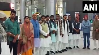 Bihar: Congress MLA suddenly reached Hyderabad; State Congress President Akhilesh Singh replied