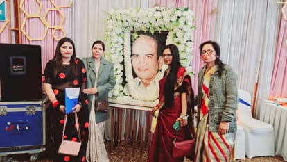 Bihar News : Dr AK Thakur's biographic 'Path Ke Praneta' released, cardiologist participated in Patna.
