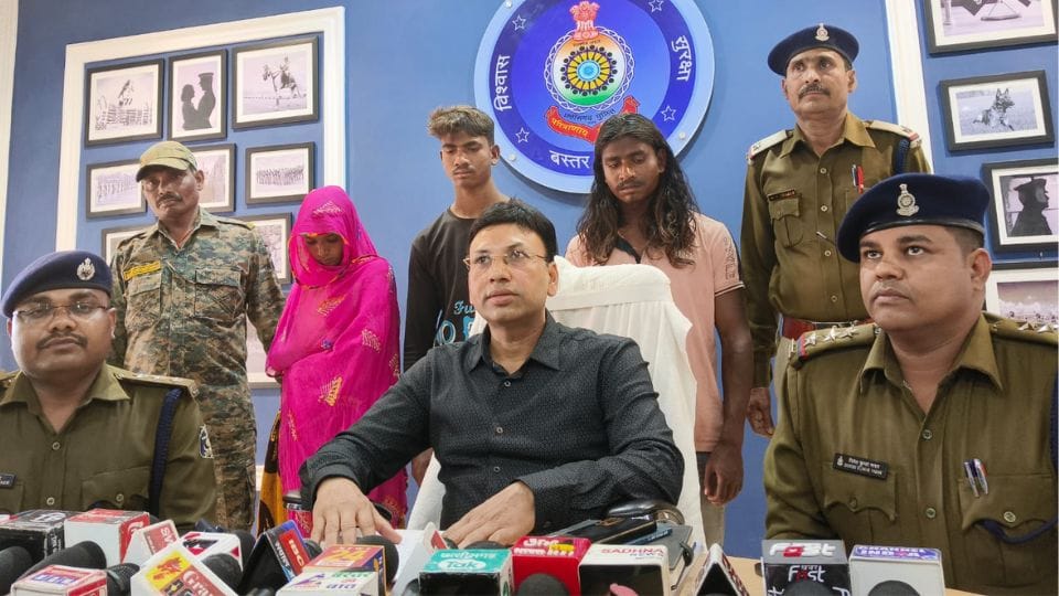 Police arrested two vicious thieves in Jagdalpur