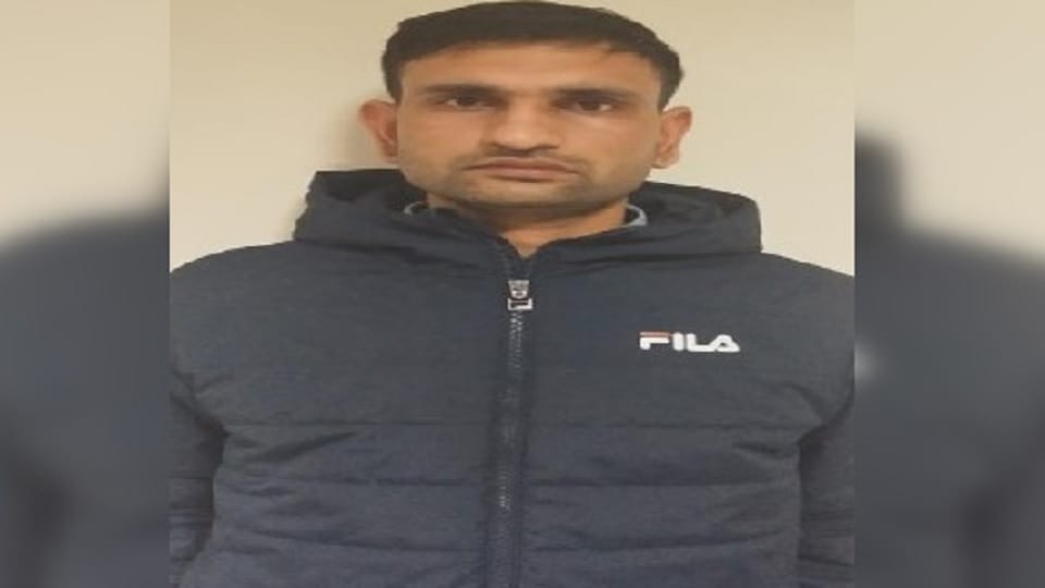 UP ATS arrested accused of spying for ISI from Meerut