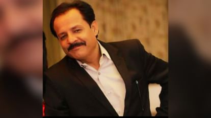 Tire agency owner Rajeev Kumar Ahuja committed suicide by hanging himself in varanasi