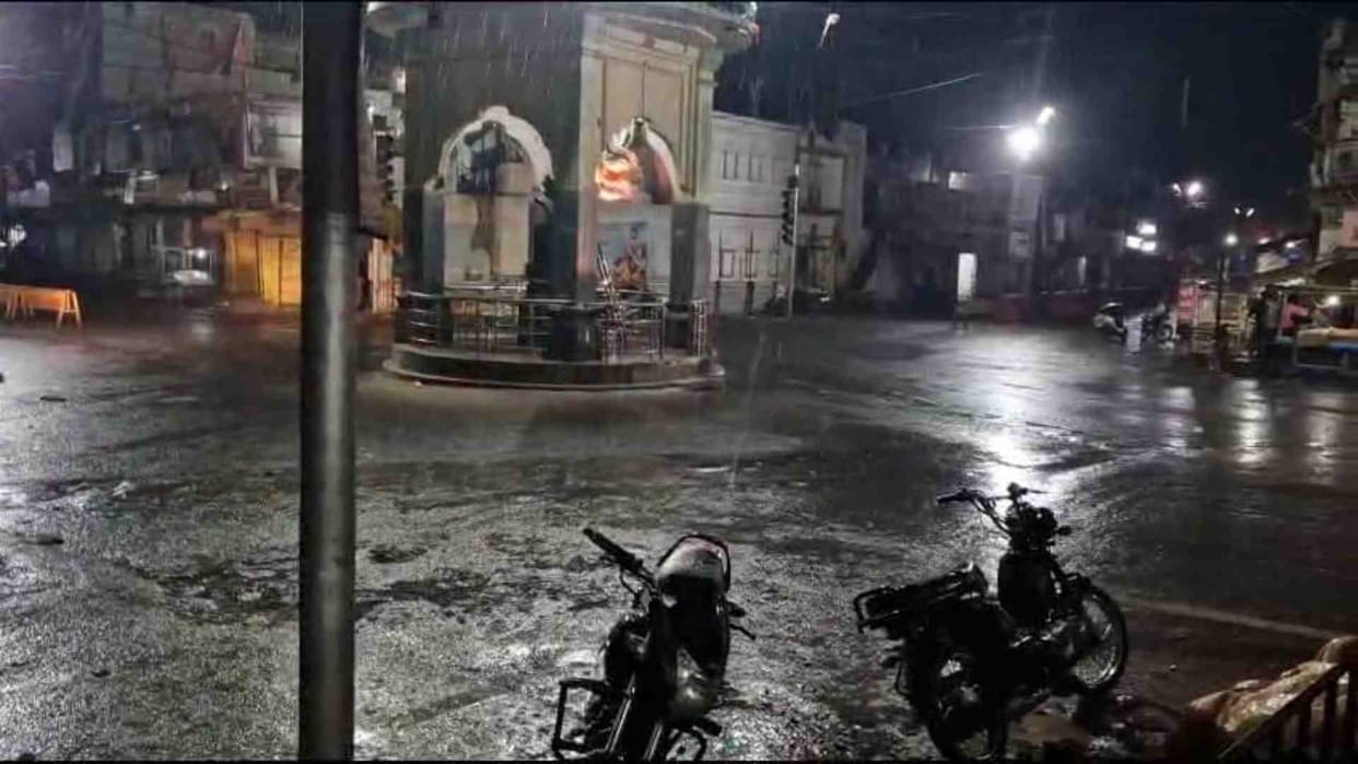 MP weather: Rain along with hailstorm in Damoh
