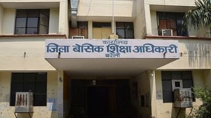 DM Ravindra Kumar suspended the teacher in Bareilly