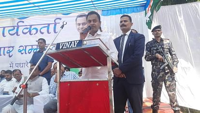 MP News: छिंदवाड़ा से ही लड़ेंगे नकुलनाथ चुनाव, जनसभा में कमलनाथ के बेटे ने खुद ही कर दिया एलान MP News: Nakulnath will contest elections from Chhindwara only, Kamalnath's son himself announced