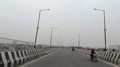 Bihar Weather : अगले तीन दिनों तक नहीं मिलेगी पछुआ हवा से राहत; इन जिलों में बारिश के आसार, अलर्ट जारी Bihar Weather: There will be no relief from westerly wind for three days; Chances of rain in these districts
