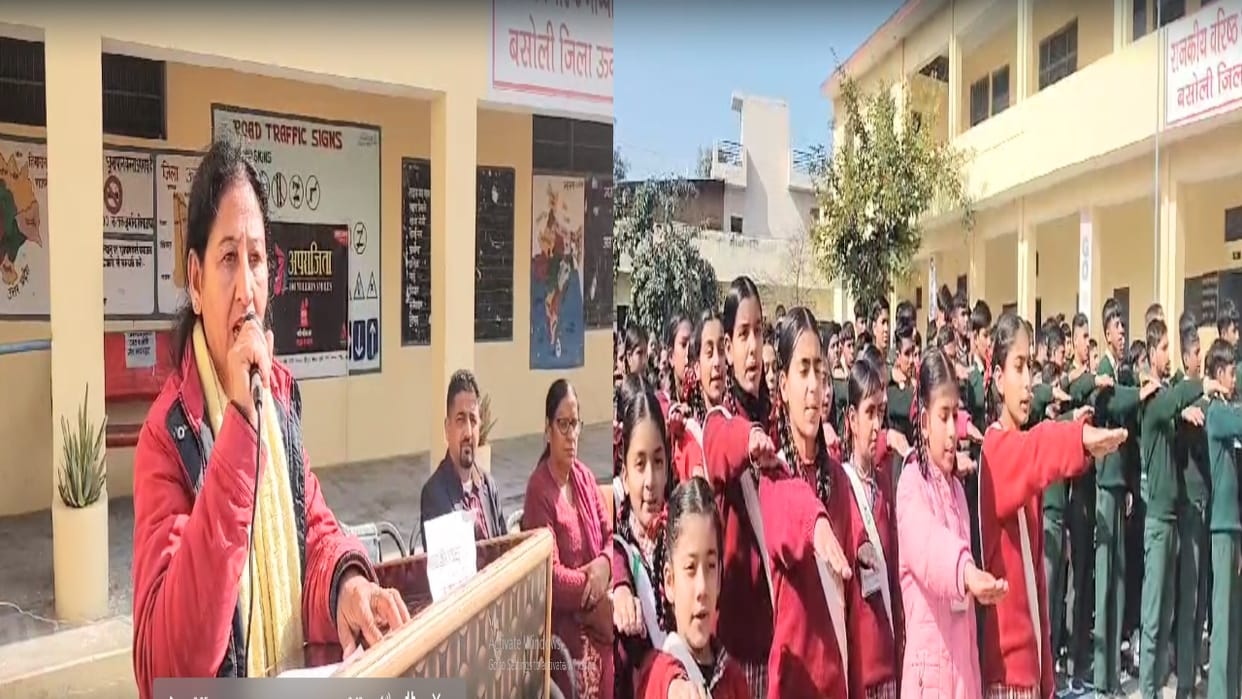 Amar Ujala Aparajita 100 Million Smiles program in Basoli, Una, Jyoti Sharma shared knowledge on women empower