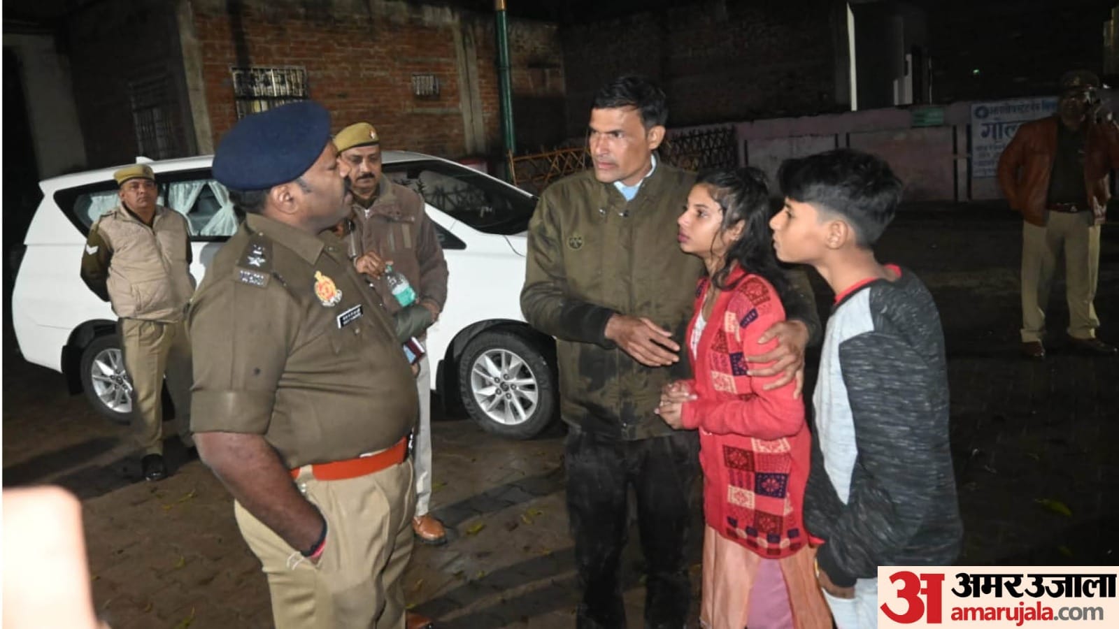 kanpur road accident Car slipped in rain at a blind turn in Kanpur Dehat and fell into a drain, six dead