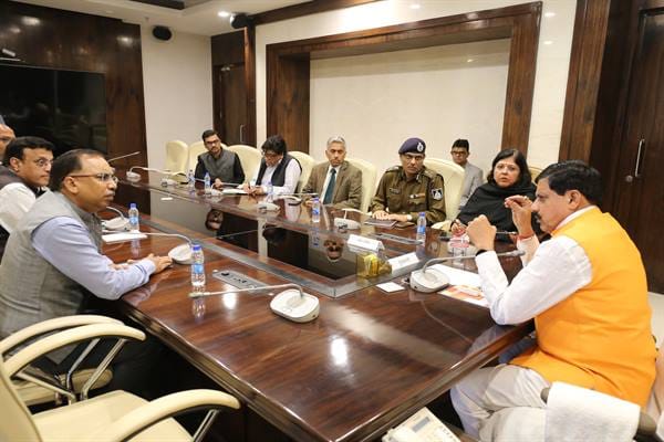 MP News: Firecracker factories in the state will be investigated, CM directs all collectors to submit report w