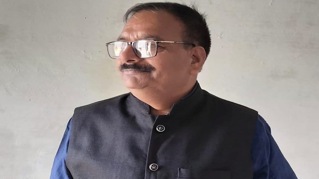 EVM Hatao Loktantra Bachao Demand to conduct elections through ballot paper