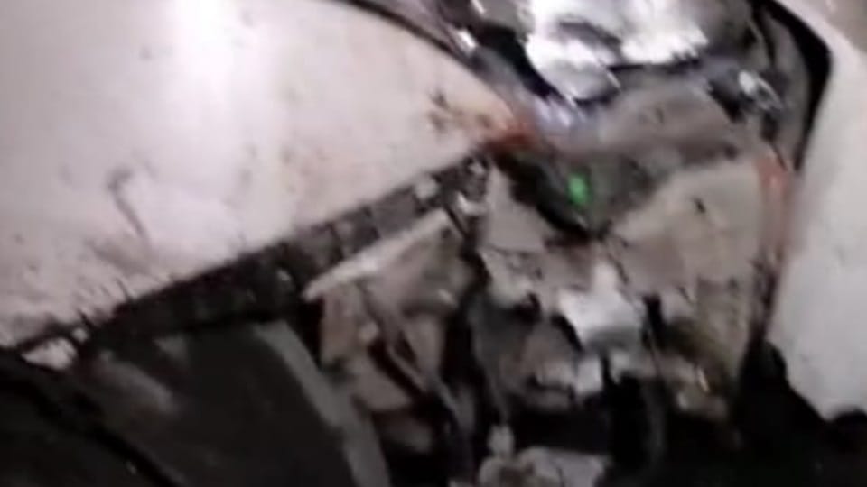 Fast speed car smashed in shop in ludhiana, many injured