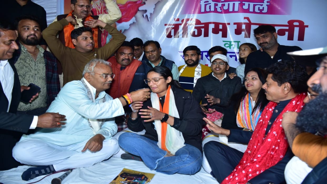 Rajasthan News: Tiranga girl's fast ends on assurance of Education Minister, had fasted for ban on hijab