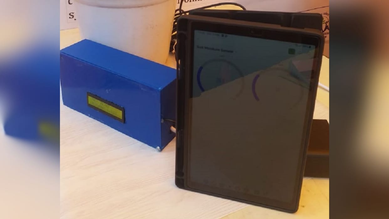 Sensor technology will provide information about crop needs on smartphones in varanasi
