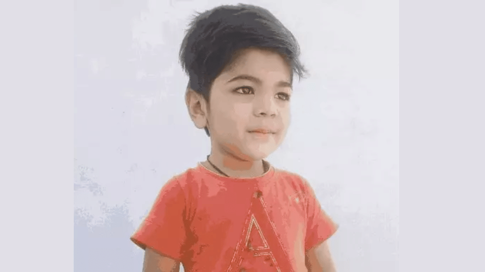 Child died after falling from third floor in Indore