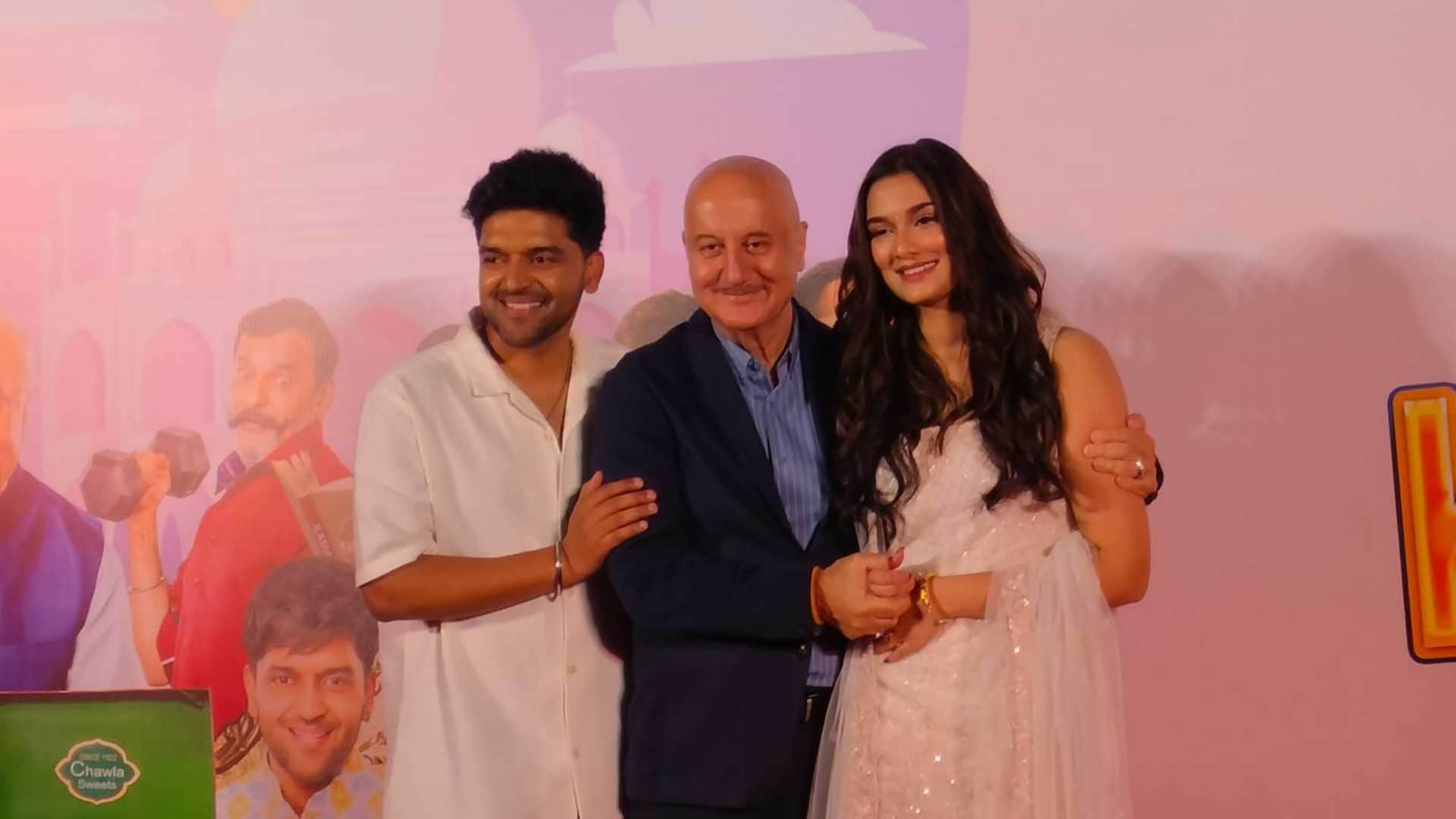 Anupam Kher at Kuch Khattaa Ho Jaay Trailer Launch happy becoming halwai sent this message to agra from Mumbai