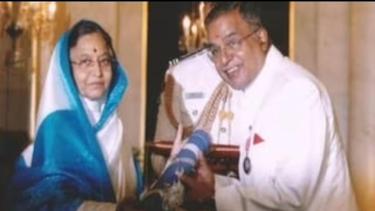 Bihar News : Bindu singh son asked ransom from dr rn singh, padmshree rn singh vhp international president