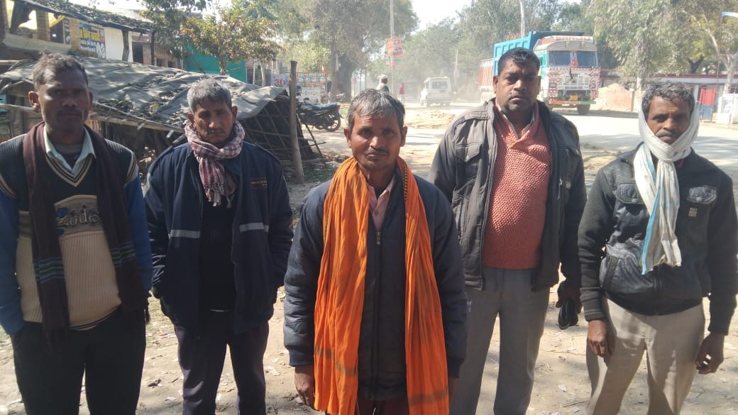 Fatehpur Accident, Uncontrolled pickup crushes teenagers attending wedding procession, one dead and four serio