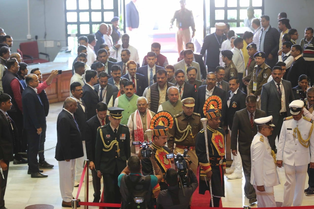MP News: Helicopter service will start on the lines of Kedarnath, uproar after Governor's address, House adjou