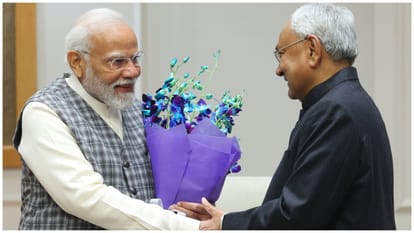 Nitish Kumar Meets PM Modi: नीतीश कुमार ने की पीएम मोदी से मुलाकात, NDA में वापसी के बाद पहली बार मिले Chief Minister of Bihar Nitish Kumar met Prime Minister narendra modi Know all about it