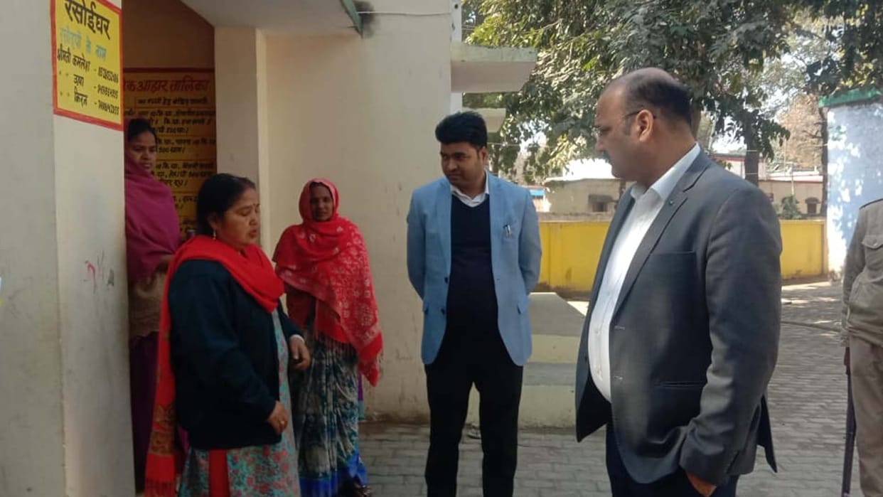 DM got angry at the Principal when dirt was found in the toilet during inspection