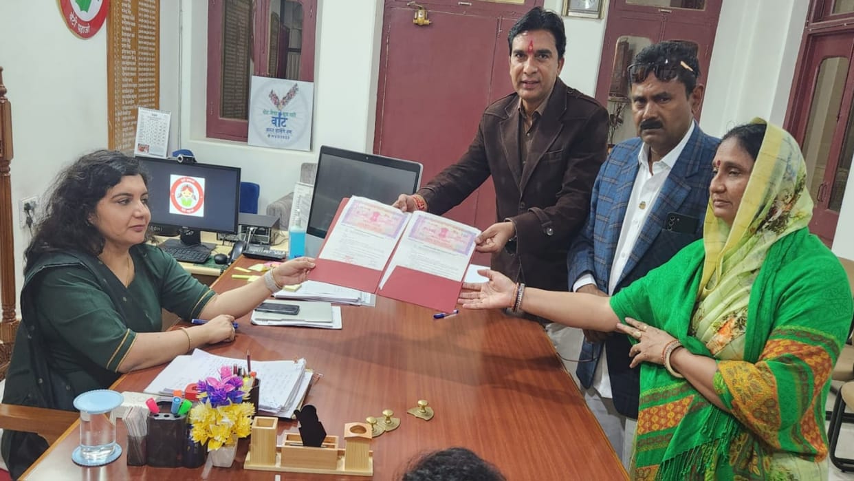 Sirohi Income Tax Inspector along with his wife took a pledge to donate his body after death