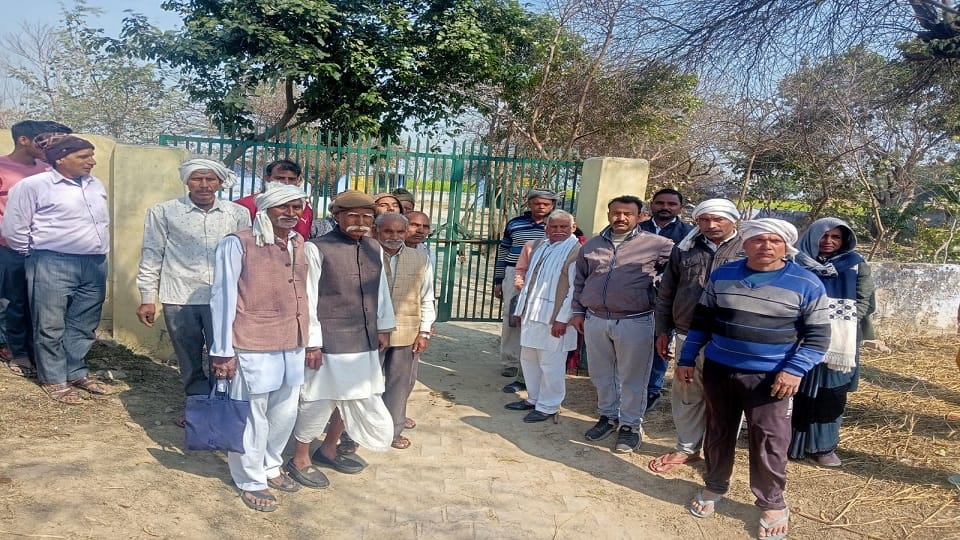 Villagers locked the school due to road not being built