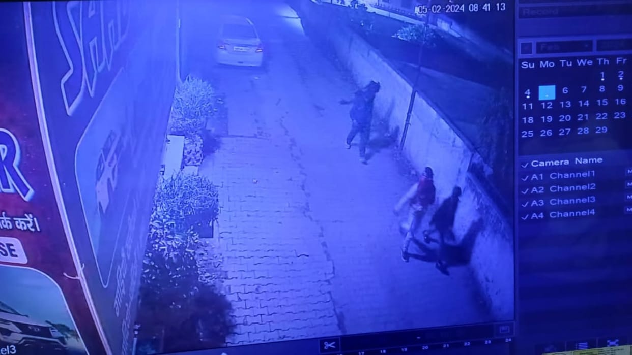 Yamunanagar: Masked criminals took the family hostage and committed robbery