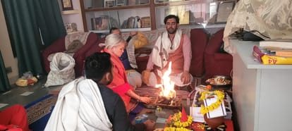 वाराणसीः तंत्र दीक्षा लेकर रूस की इन्गा बनीं इन्गानंदमई मां, रूस-यूक्रेन युद्ध से हैं दुखी Russian girl becomes Inganandamai Maa after taking Tantra initiation in varanasi