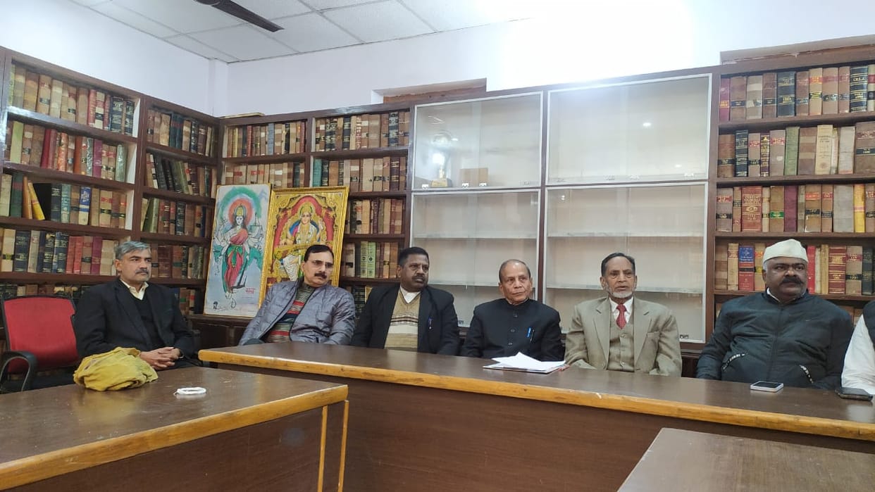 UP: Election of Managing Committee of Meerut Bar Association tomorrow, 3461 voters will use their vote