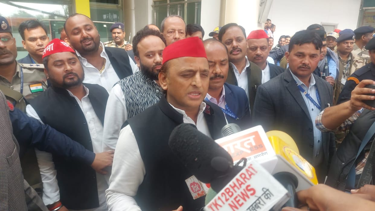 Akhilesh Yadav statement on CM Yogi Adityanath Kashi Mathura statement in varanasi