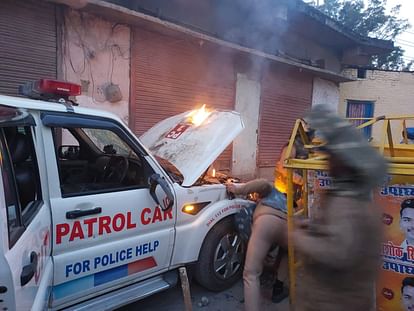 Haldwani Violence: Horrific scene on the streets everyone from police to journalists and common people injured