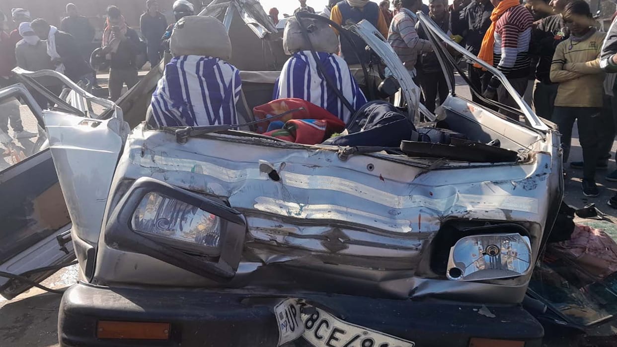 road accident in Kanpur: Speeding truck hits school van