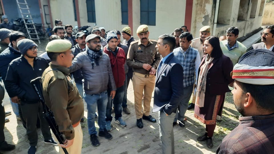 Instructions to make teacher in-charge of Malviya Government Library
